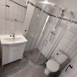 بيت خشبي Vela